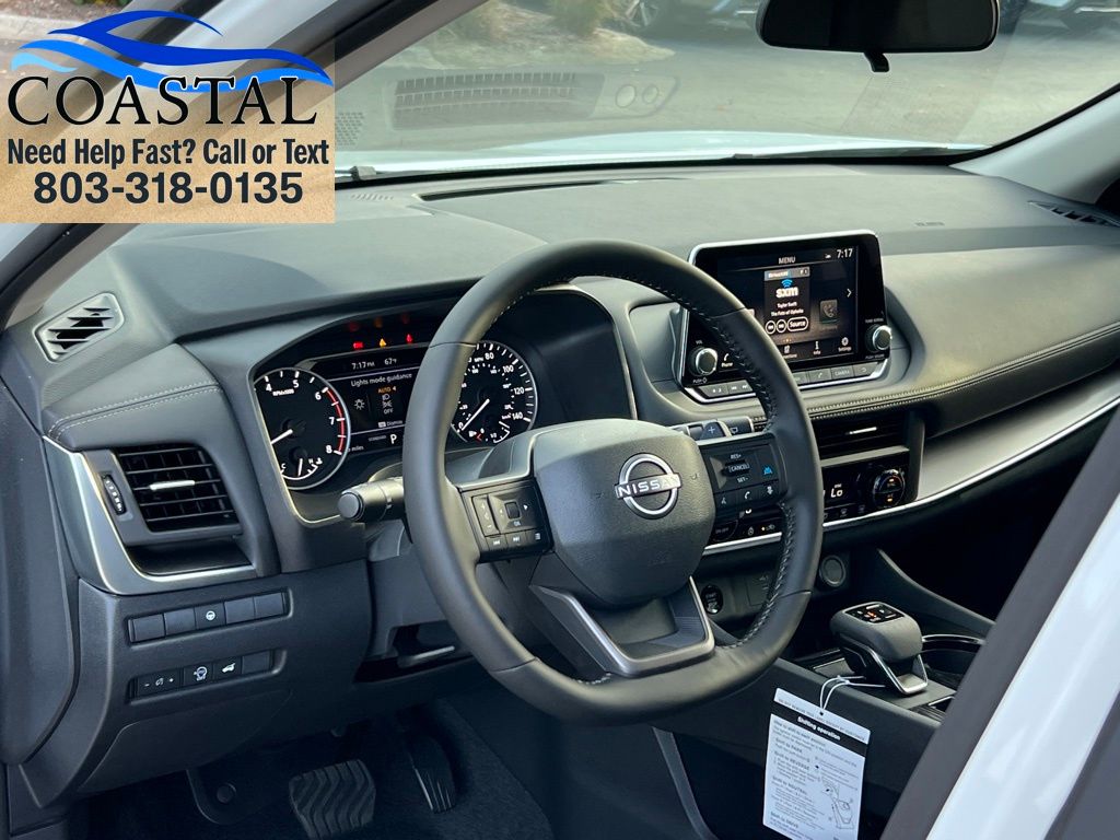 2026 Nissan Rogue SV - Photo 6