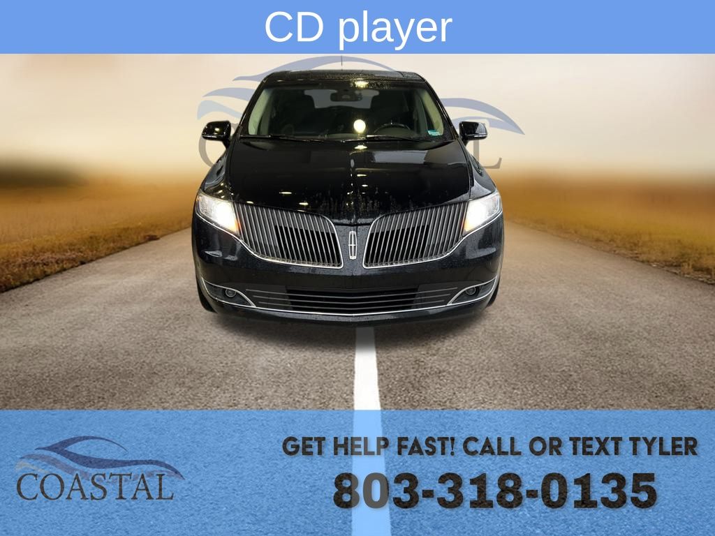 2016 Lincoln MKT EcoBoost photo 2
