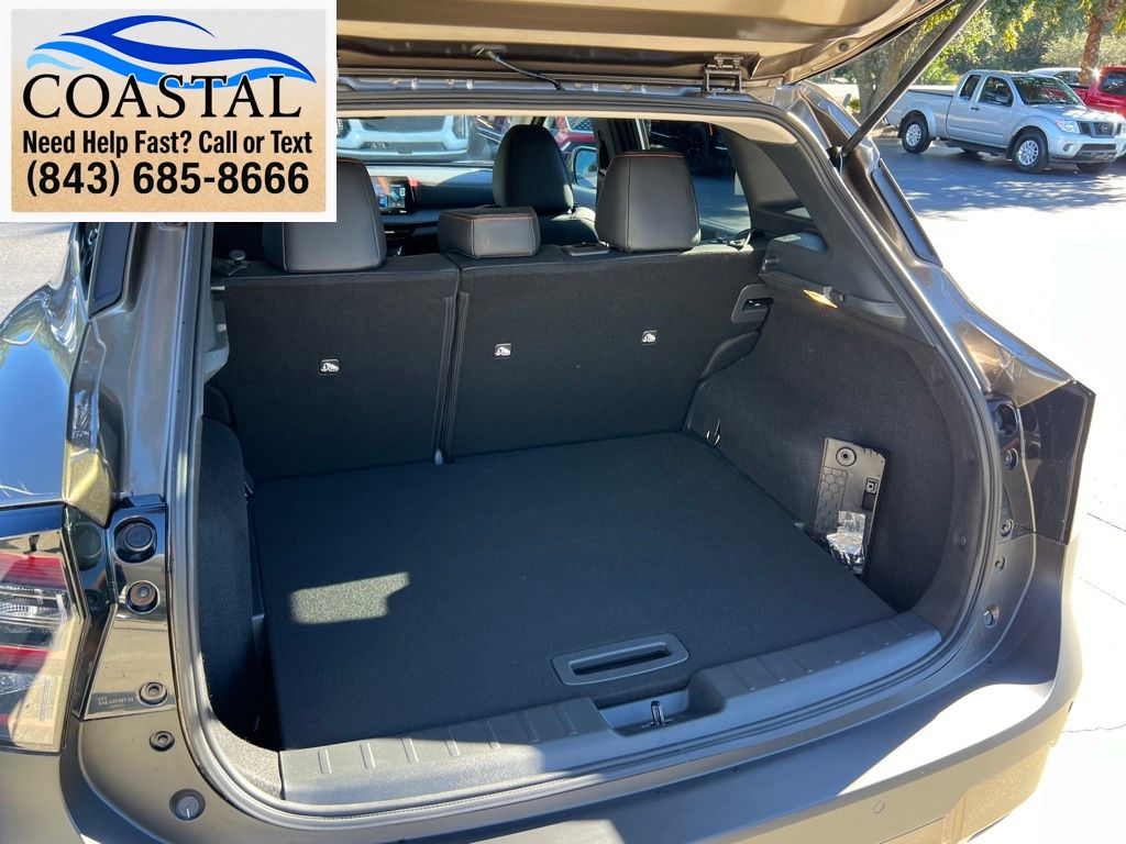 2026 Nissan KICKS SR - Photo 18