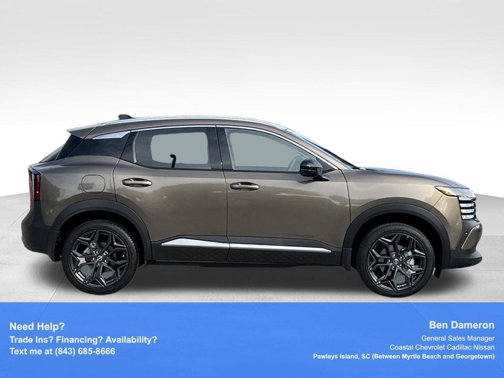 New 2026 Nissan Kicks SR SUV