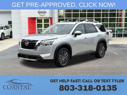 2025 Nissan Pathfinder SL SUV