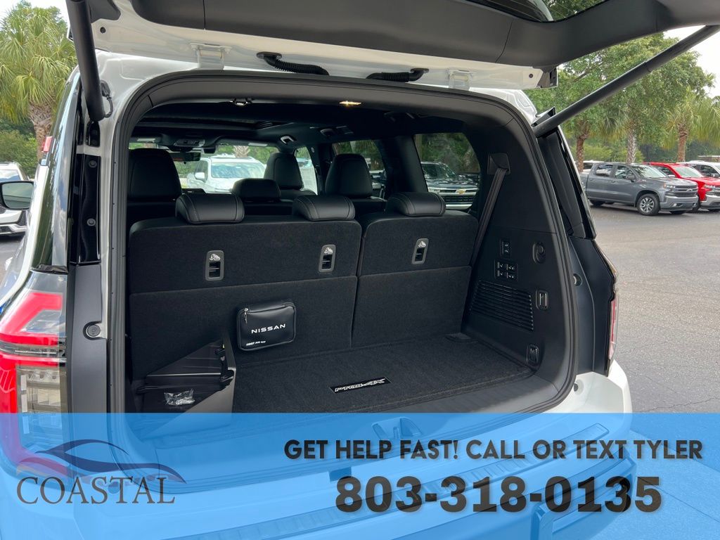 2025 Nissan Armada PRO-4X - Photo 24