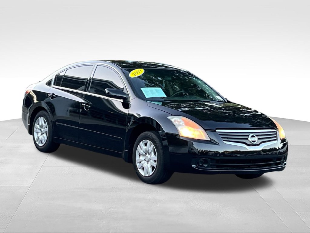 Used 2009 Nissan Altima 2.5 S Sedan