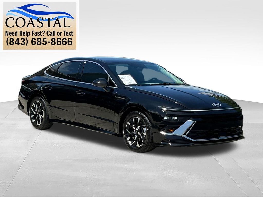 Used 2025 Hyundai Sonata SEL Sedan