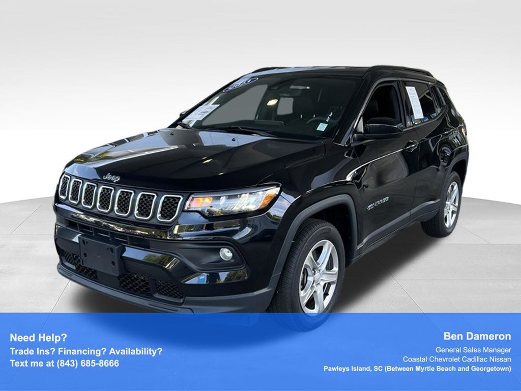 2023 Jeep Compass Latitude 4X4's photo