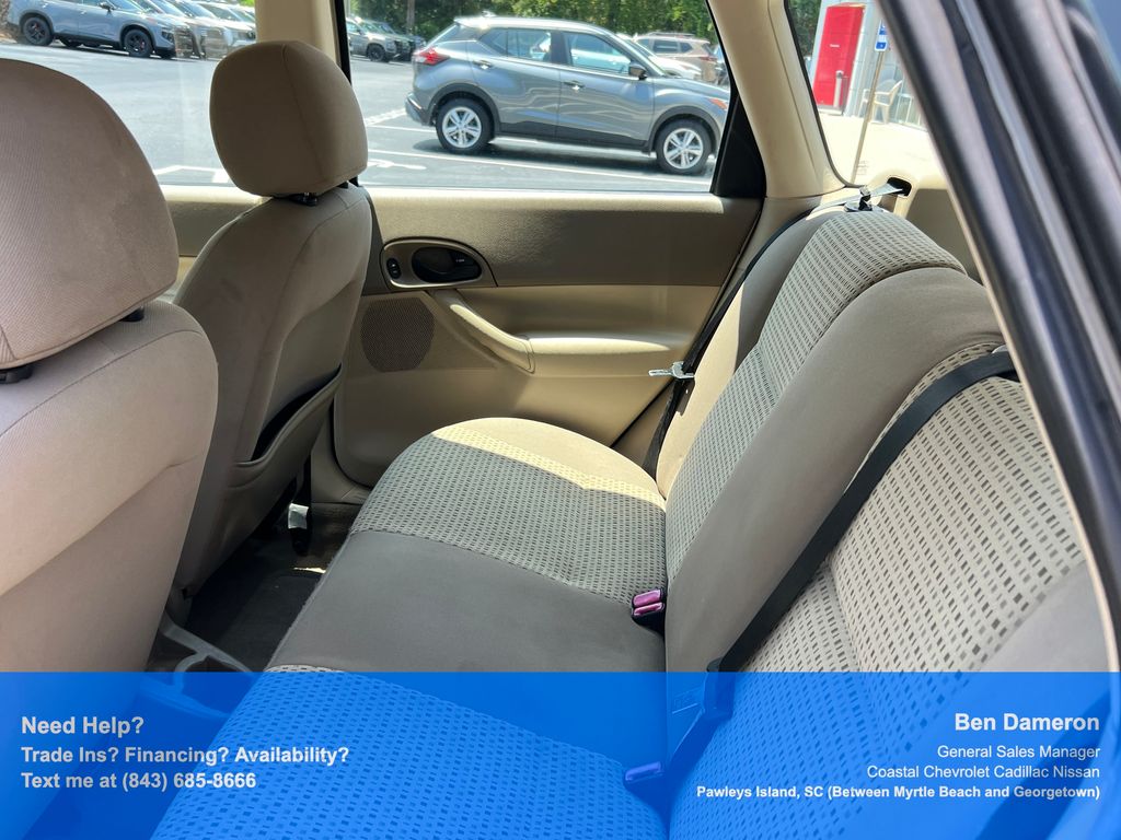 2006 Ford Focus ZXW SE - Photo 12