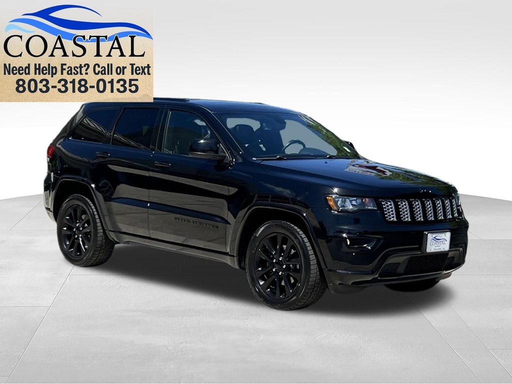 Used 2019 Jeep Grand Cherokee Laredo SUV
