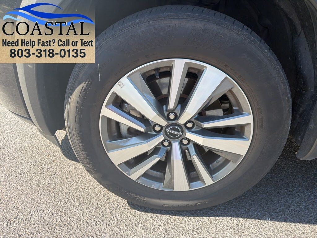 Certified 2025 Nissan Pathfinder SL SUV