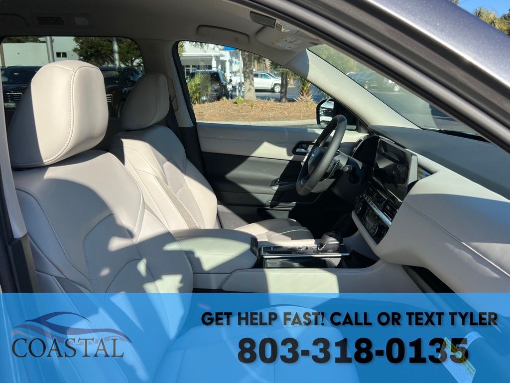 2026 Nissan Pathfinder SL SUV