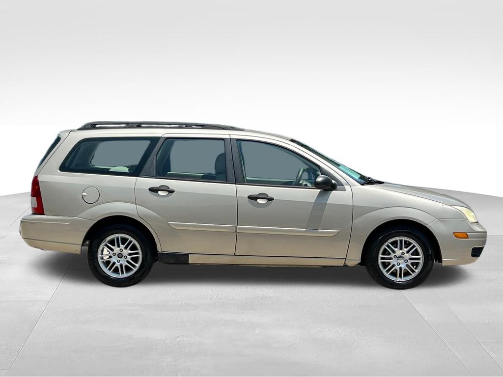 Used 2006 Ford Focus ZXW Wagon