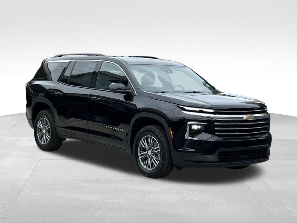 Used 2025 Chevrolet Traverse LT SUV