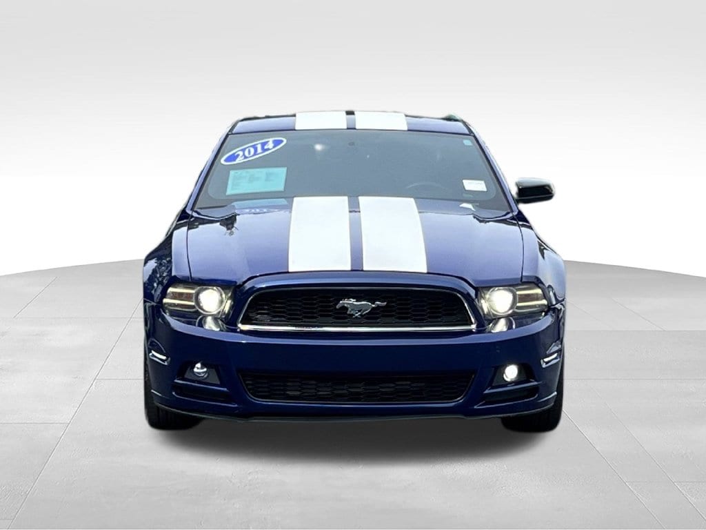 Used 2014 Ford Mustang V6 with VIN 1ZVBP8AM6E5287579 for sale in Pawleys Island, SC