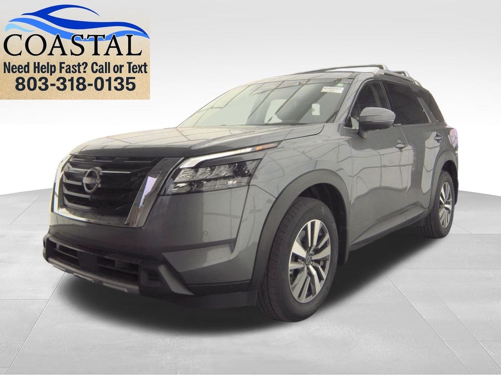 Used 2025 Nissan Pathfinder SL SUV
