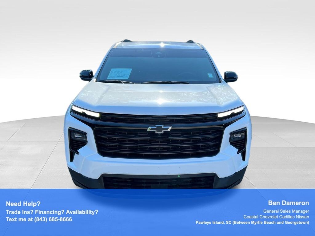 Used 2025 Chevrolet Traverse LT SUV