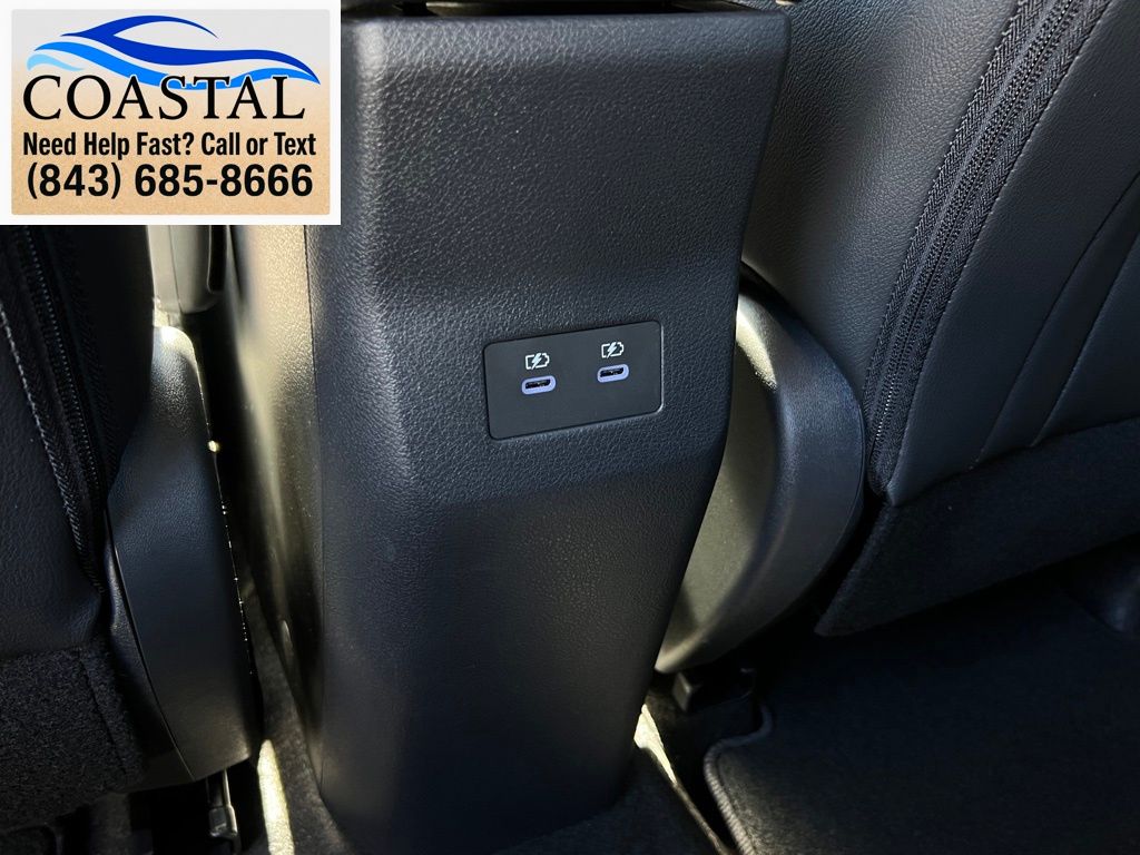 2026 Nissan KICKS SR - Photo 17