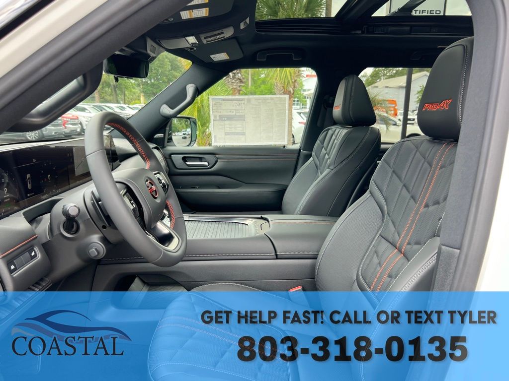 2025 Nissan Armada PRO-4X - Photo 11