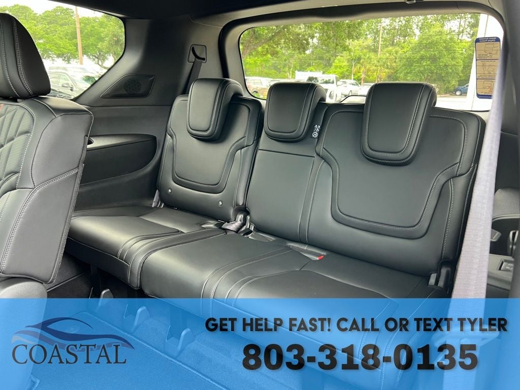 2025 Nissan Armada PRO-4X - Photo 23