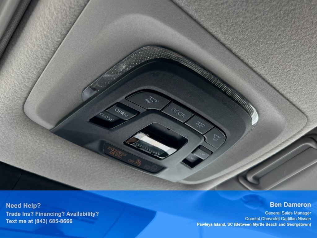 2023 Toyota Corolla Cross XLE - Photo 36