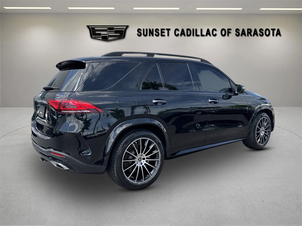 2022 Mercedes Benz GLE 450 4MATIC photo 3
