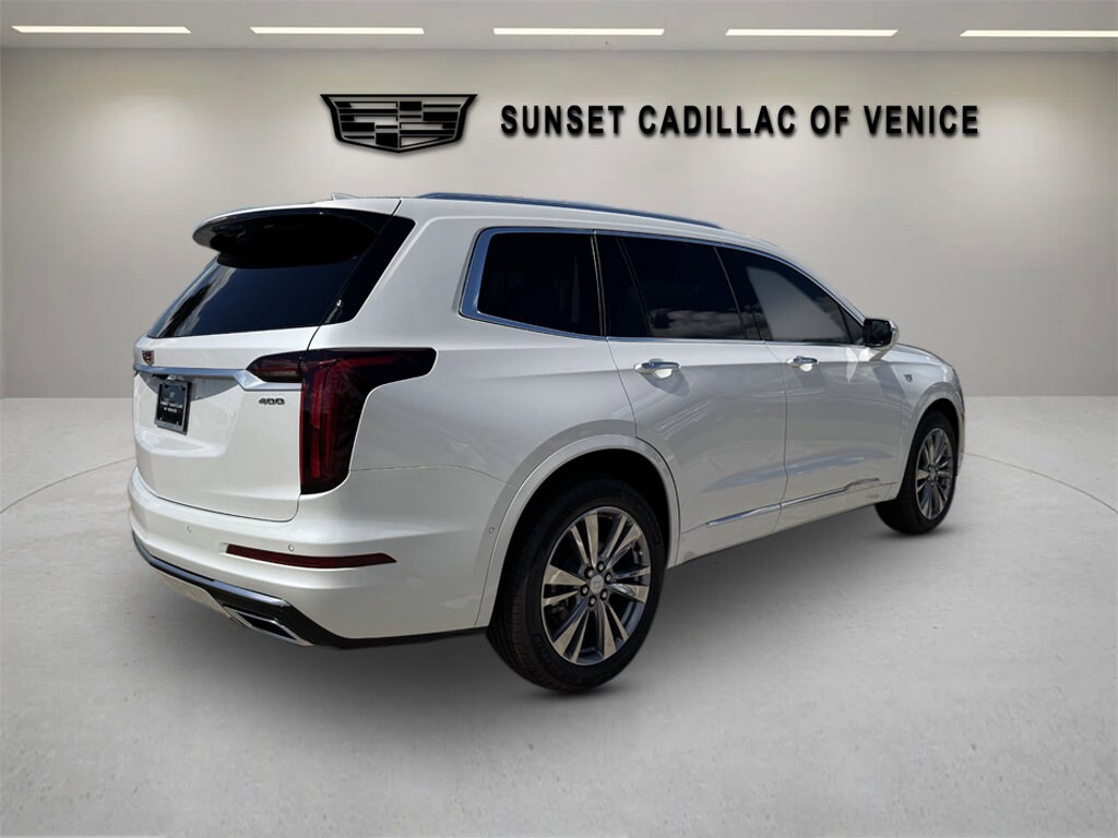 New 2025 CADILLAC XT6 Premium Luxury SUV