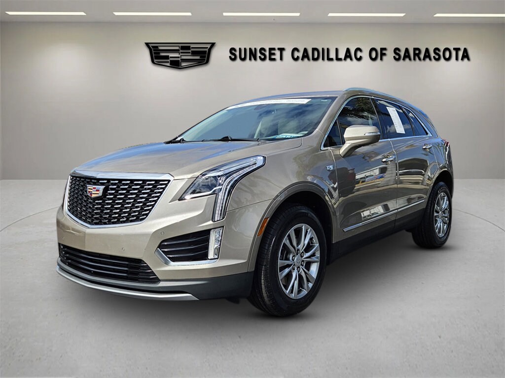 2022 Cadillac XT5 Premium Luxury photo 3