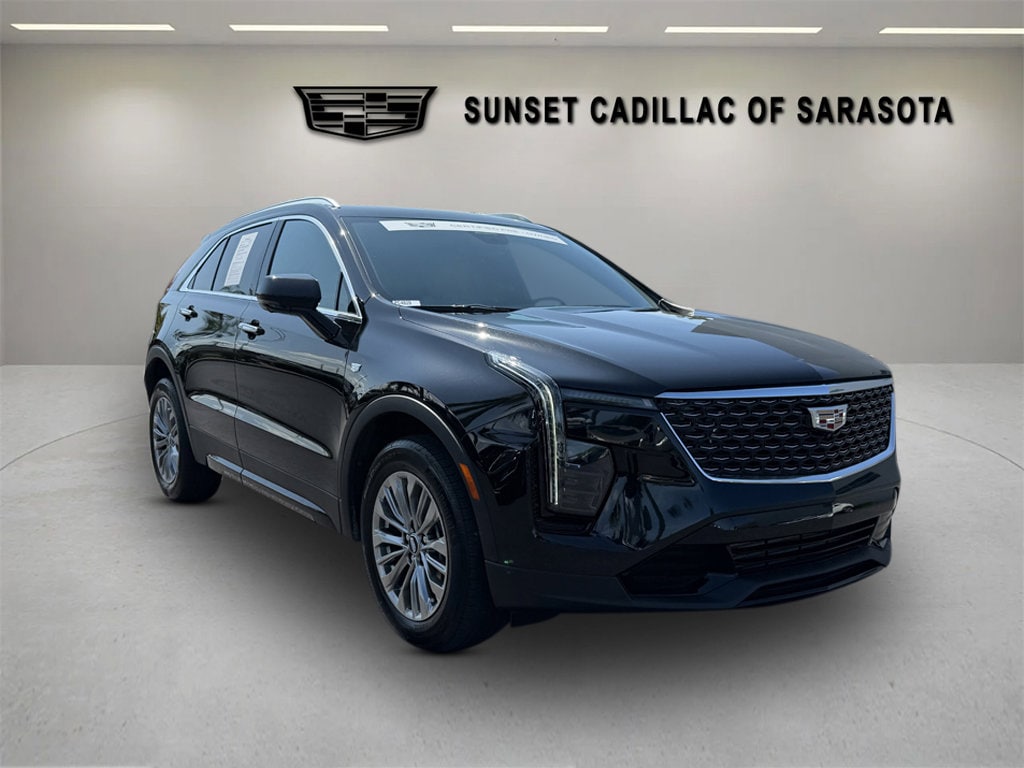 2025 Cadillac XT4 Premium Luxury's photo