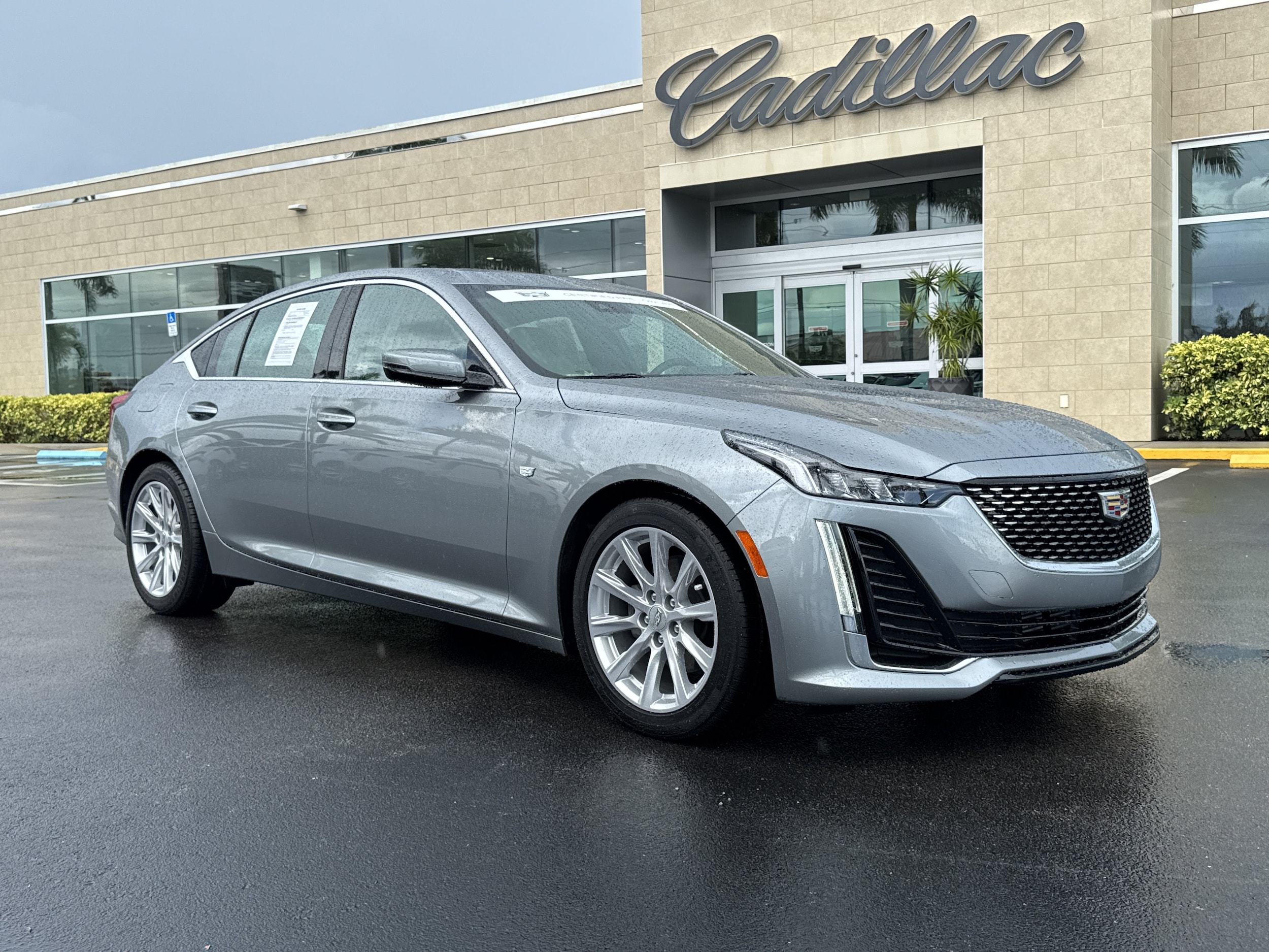2024 Cadillac CT5 Luxury's photo