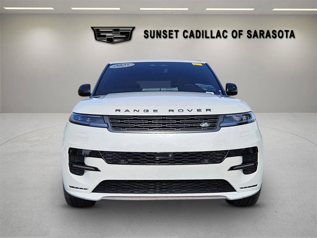 2025 Land Rover Range Rover Sport SE photo 2