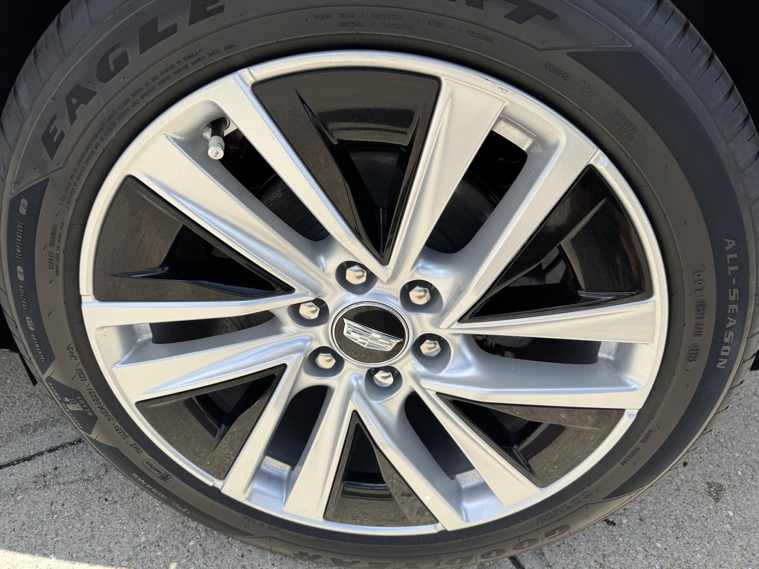 2026 Cadillac VISTIQ Luxury - Photo 36
