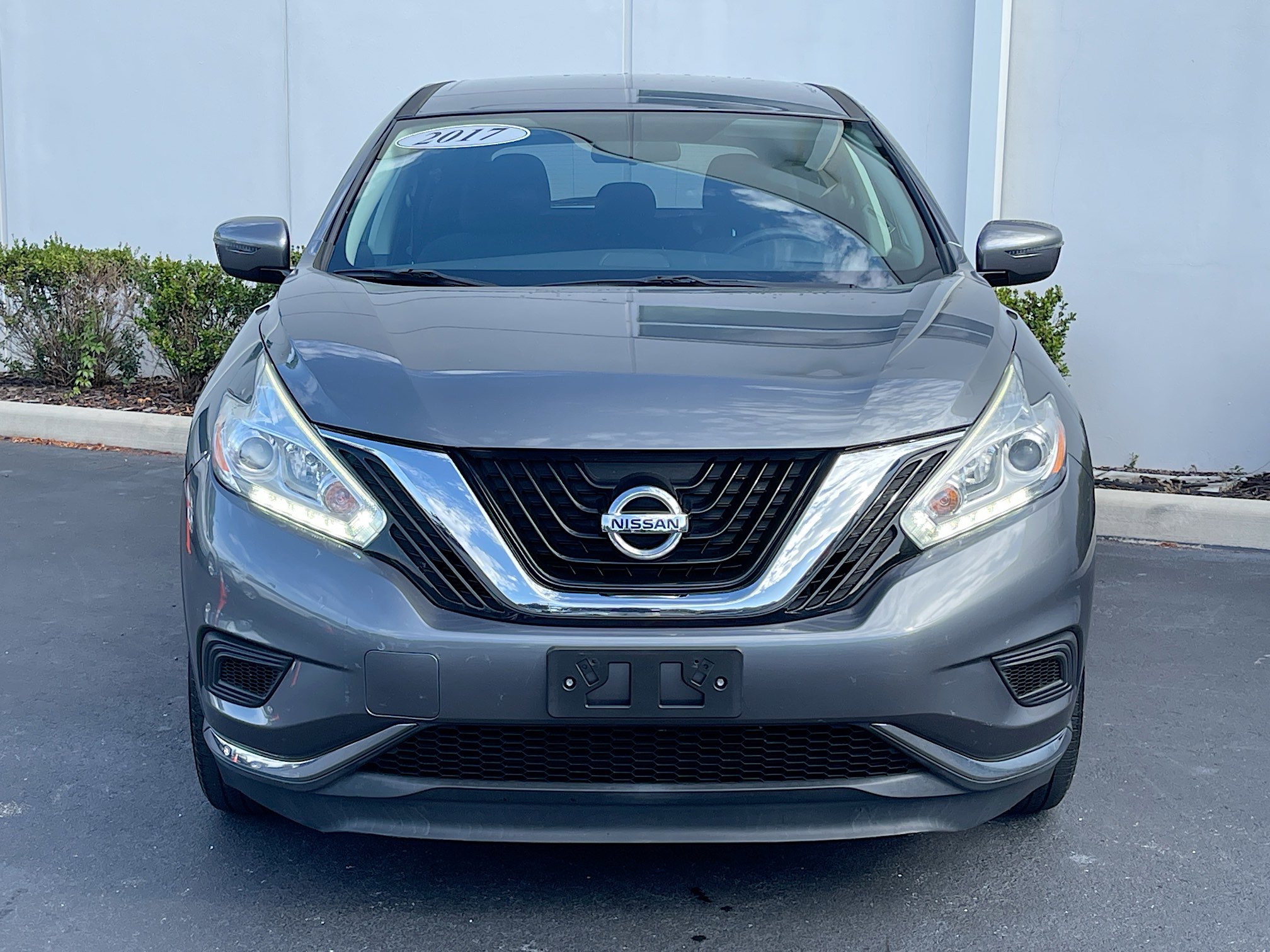 Used 2017 Nissan Murano S with VIN 5N1AZ2MHXHN161469 for sale in Sarasota, FL