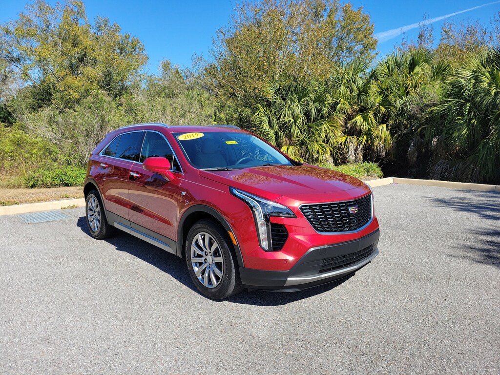 Used 2019 CADILLAC XT4 FWD Premium Luxury SUV