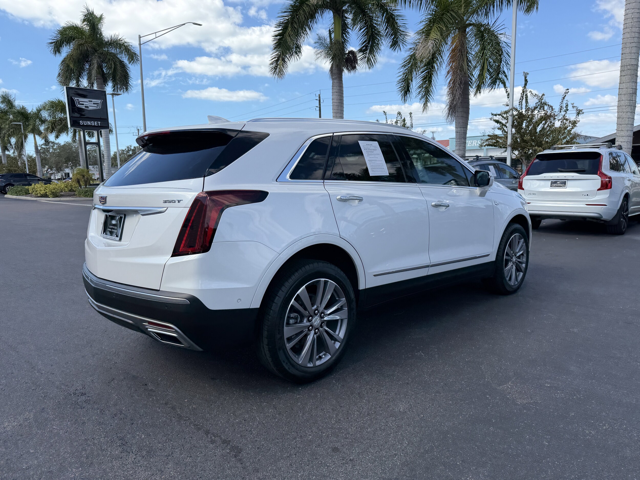 2025 Cadillac XT5 Premium Luxury photo 4
