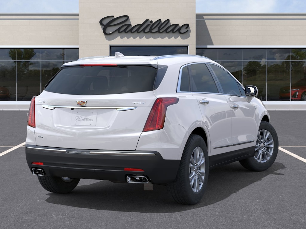 New 2026 CADILLAC XT5 Luxury SUV