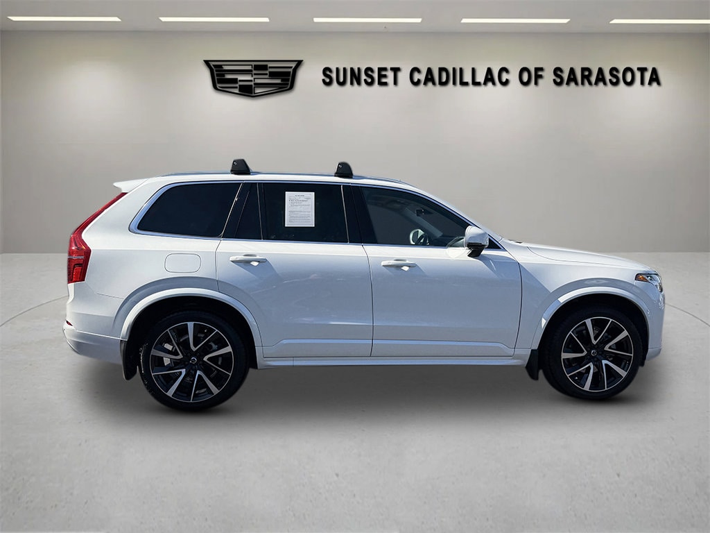 Used 2022 Volvo XC90 Momentum
