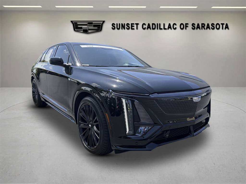2026 Cadillac Lyriq V Series's photo