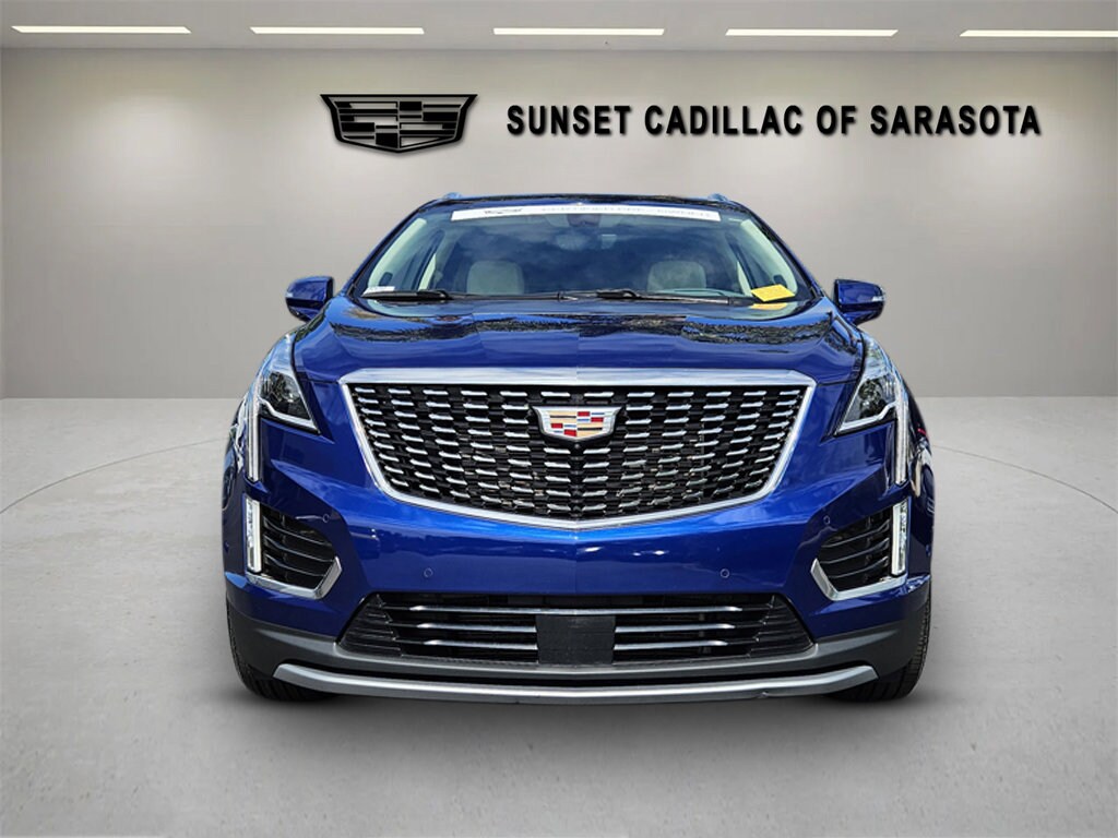 2023 Cadillac XT5 Premium Luxury photo 2
