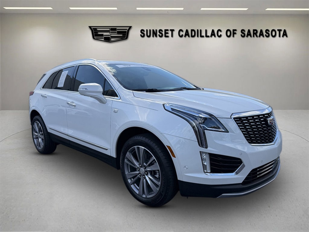 Certified 2025 CADILLAC XT5 Premium Luxury SUV