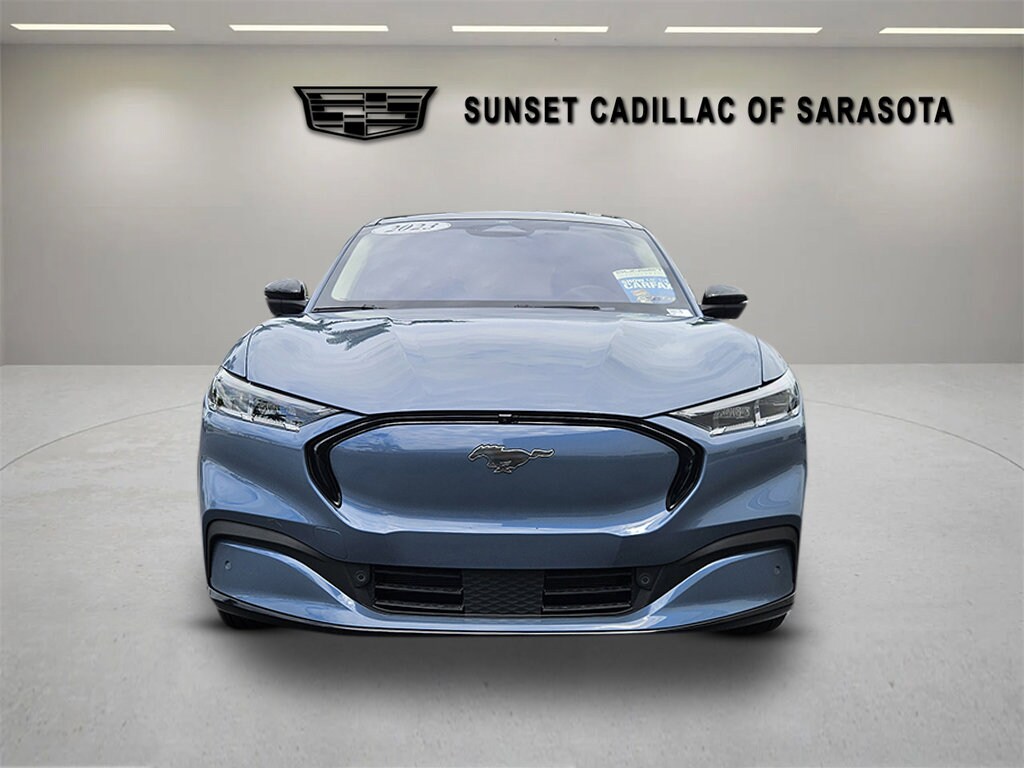 2023 Ford Mustang Mach-E Premium photo 2