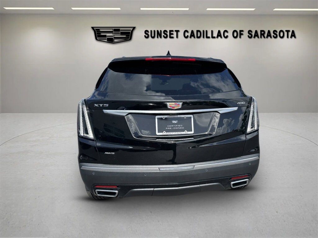 2025 Cadillac XT5 Sport photo 4