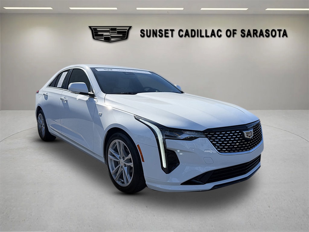 2024 Cadillac CT4 Luxury's photo