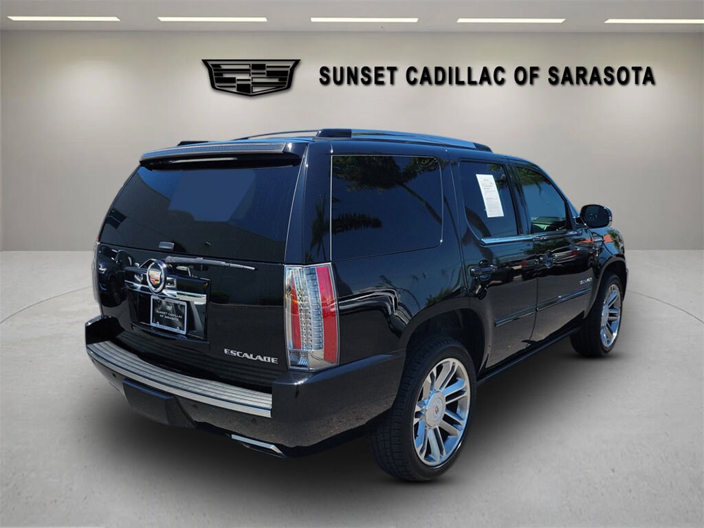 Used 2014 CADILLAC Escalade Premium SUV