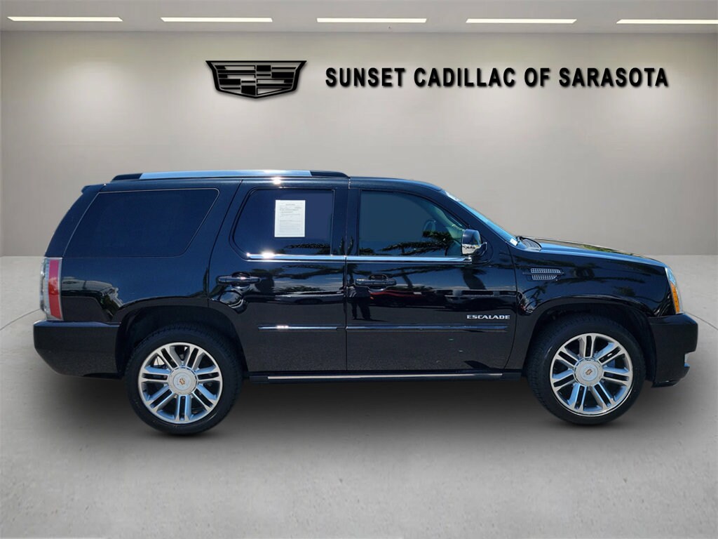Used 2014 CADILLAC Escalade Premium SUV