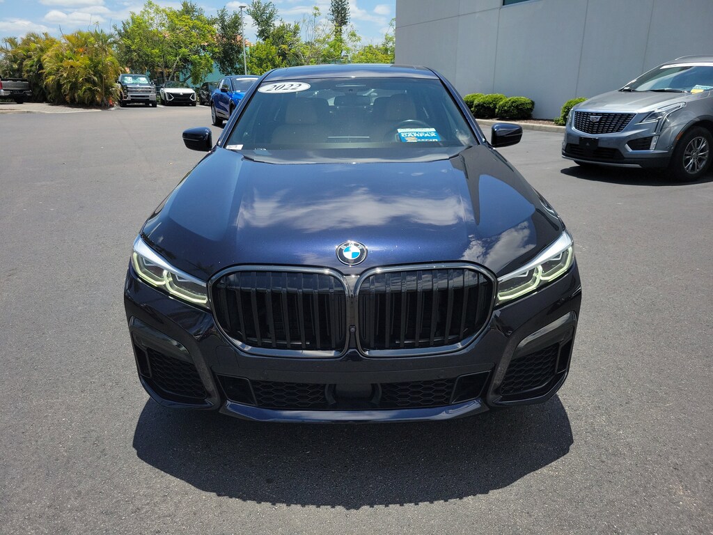 Used 2022 BMW 750i xDrive Sedan