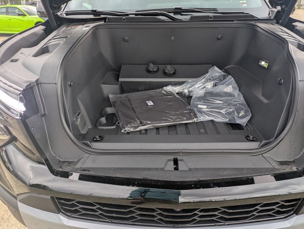 2026 Chevrolet Silverado EV LT - Photo 23