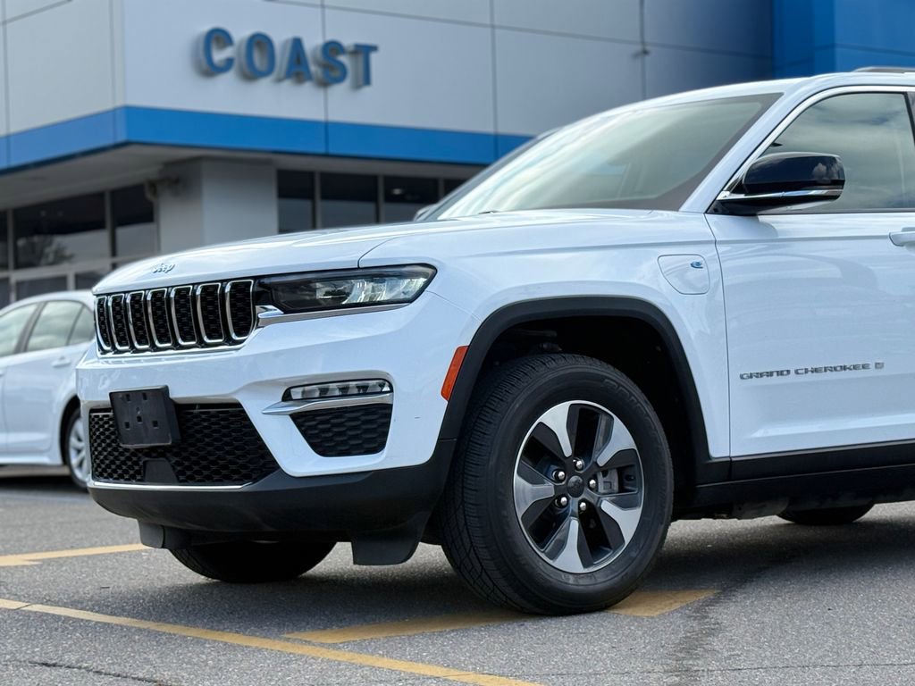 Used 2022 Jeep Grand Cherokee 4xe with VIN 1C4RJYB65N8715837 for sale in Pascagoula, MS