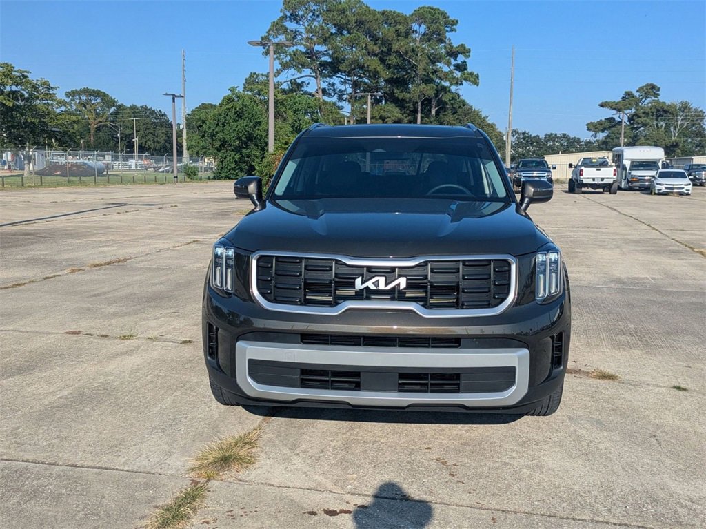 2024 Kia Telluride S photo 2