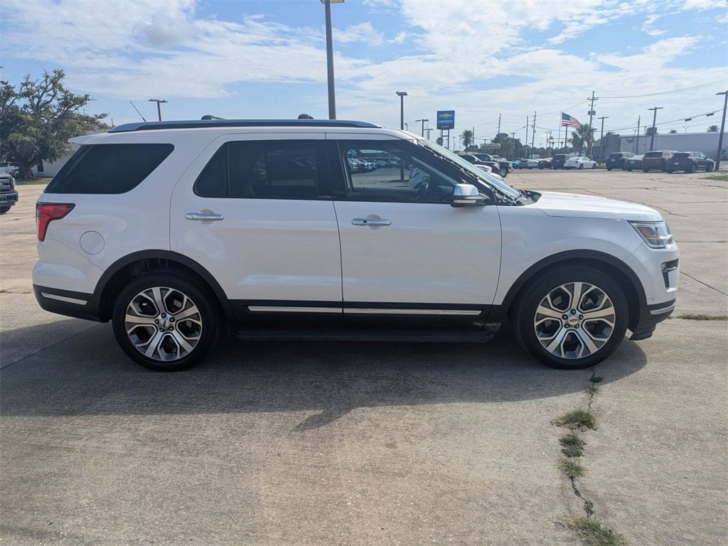 2018 Ford Explorer Platinum photo 3
