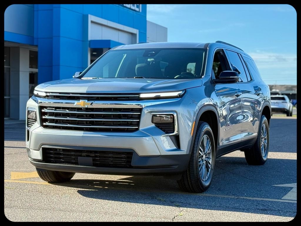 New 2026 Chevrolet Traverse LT SUV