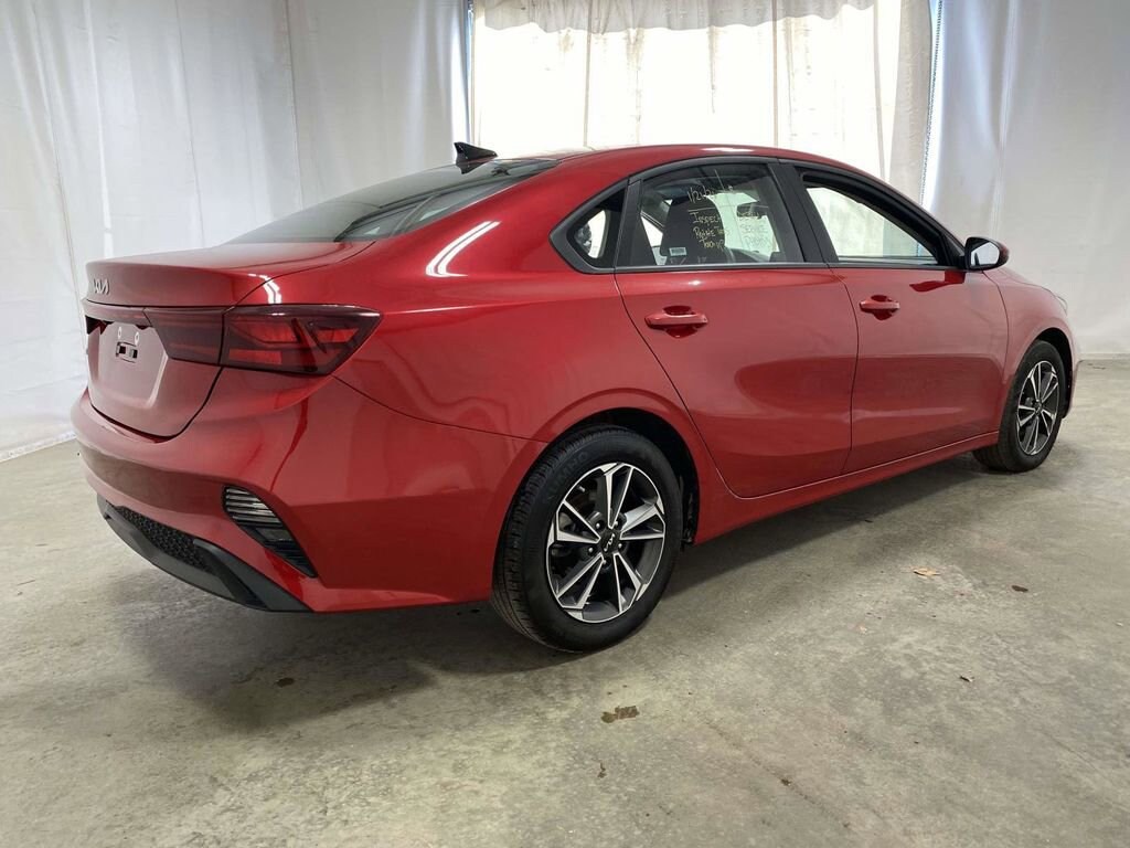 Used 2024 Kia Forte LXS