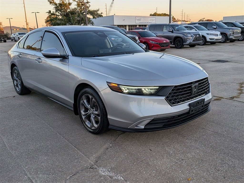 Used 2023 Honda Accord Sedan EX